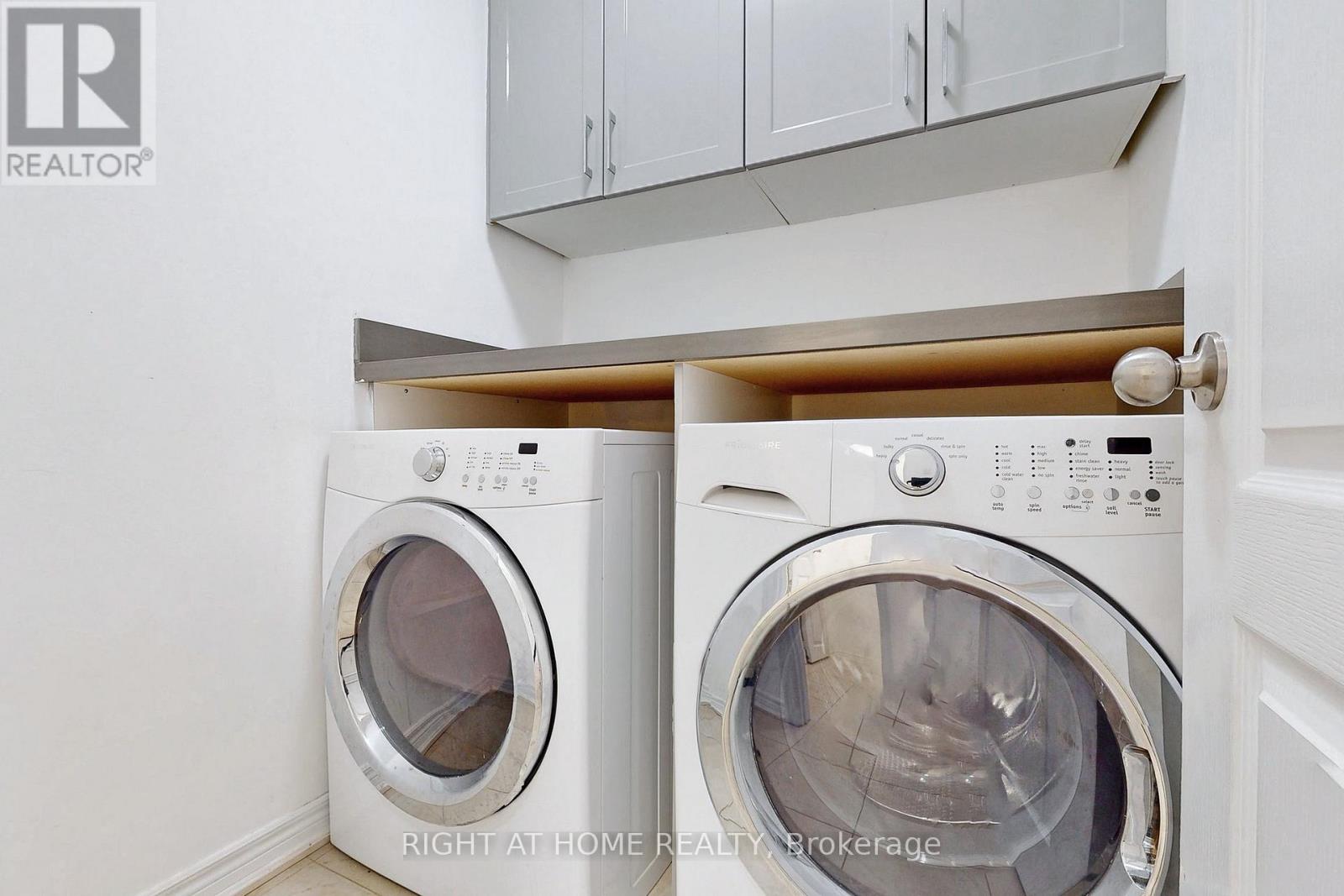 3 - 10 Porter Avenue W, Vaughan, Ontario  L4L 0H1 - Photo 18 - N12898232