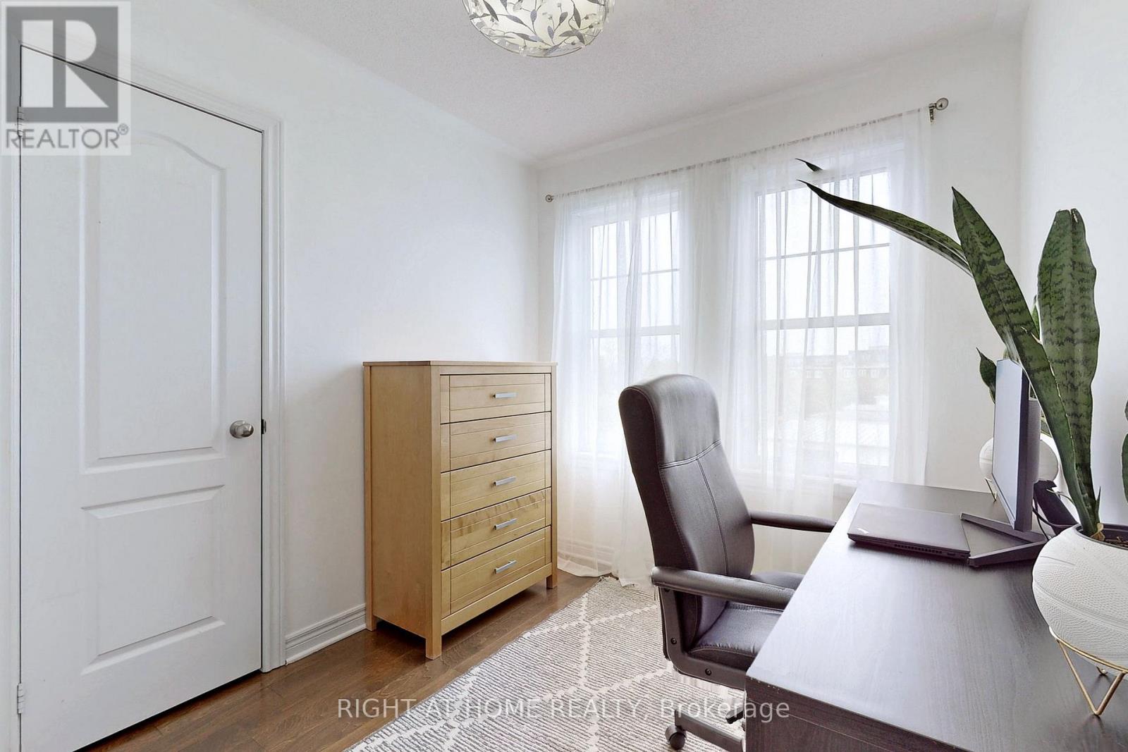 3 - 10 Porter Avenue W, Vaughan, Ontario  L4L 0H1 - Photo 31 - N12898232