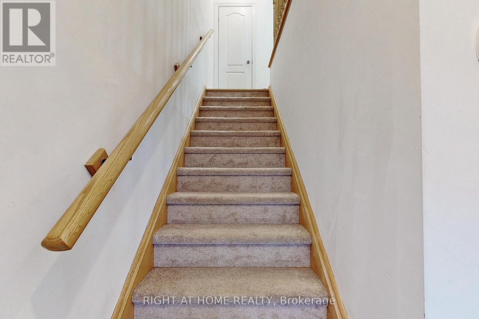 3 - 10 Porter Avenue W, Vaughan, Ontario  L4L 0H1 - Photo 32 - N12898232