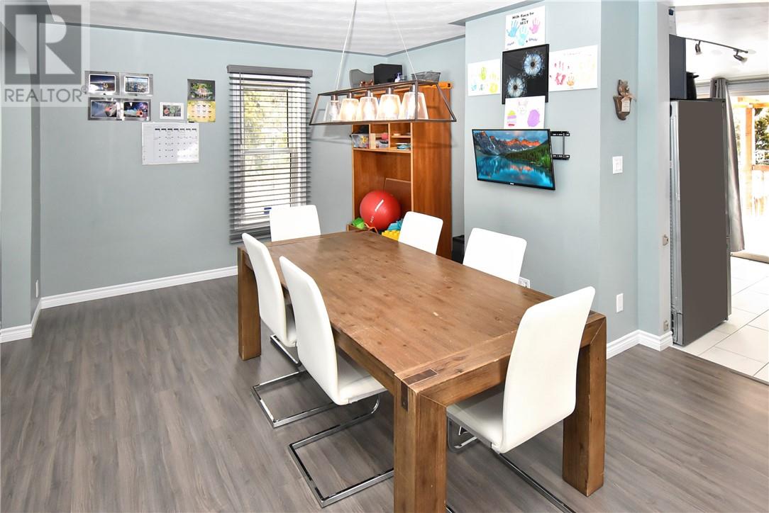 47 Second Ave, Coniston, Ontario  P0M 1M0 - Photo 15 - 2126843