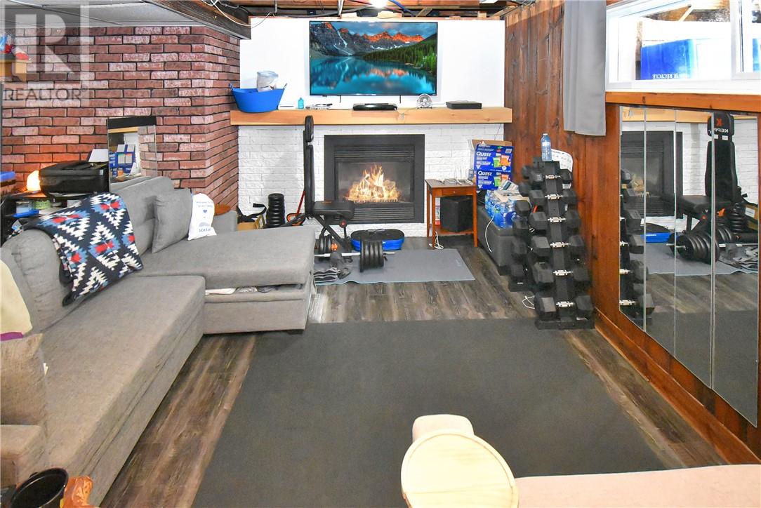 47 Second Ave, Coniston, Ontario  P0M 1M0 - Photo 18 - 2126843