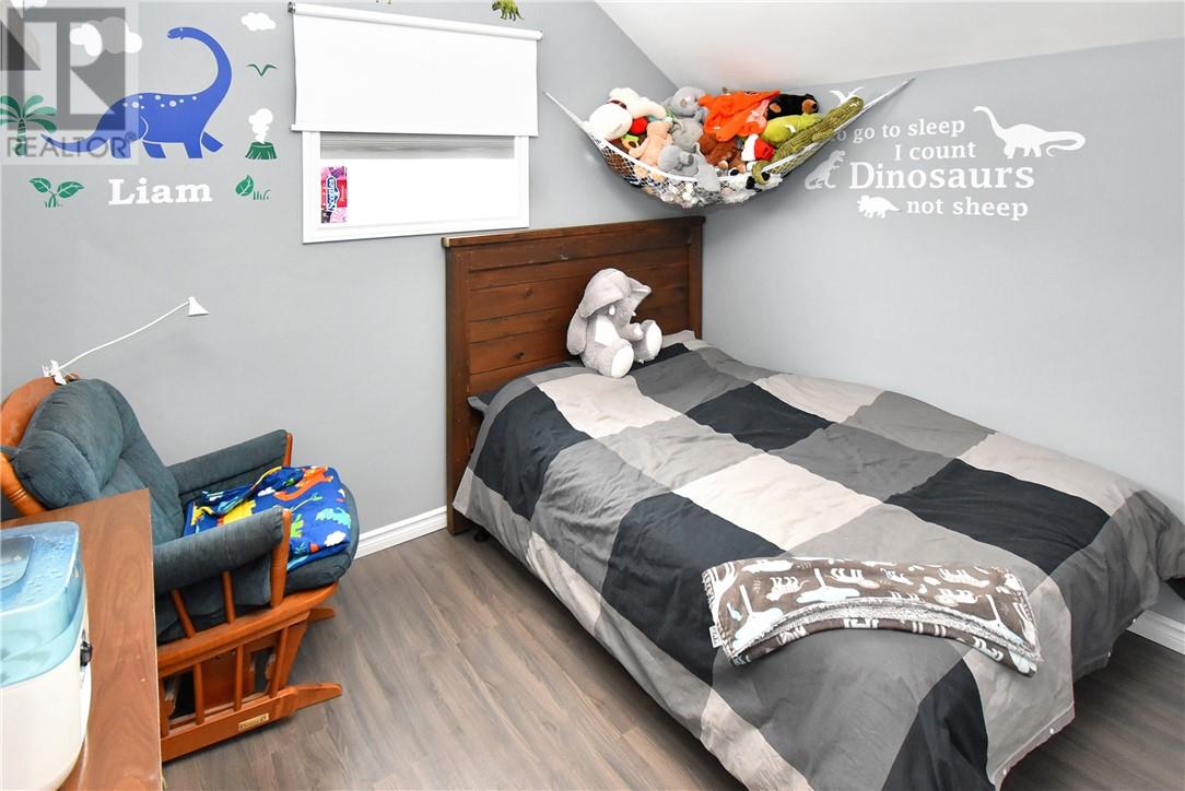 47 Second Ave, Coniston, Ontario  P0M 1M0 - Photo 22 - 2126843