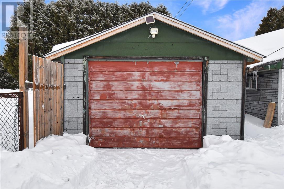 47 Second Ave, Coniston, Ontario  P0M 1M0 - Photo 30 - 2126843