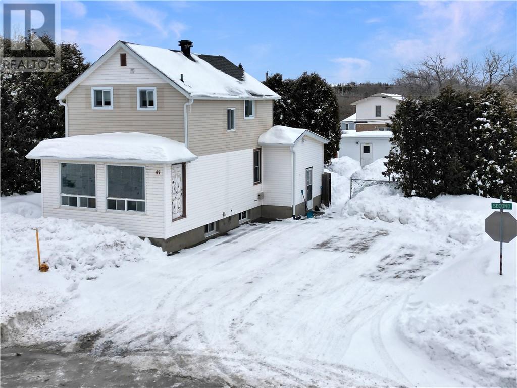 47 Second Ave, Coniston, Ontario  P0M 1M0 - Photo 37 - 2126843