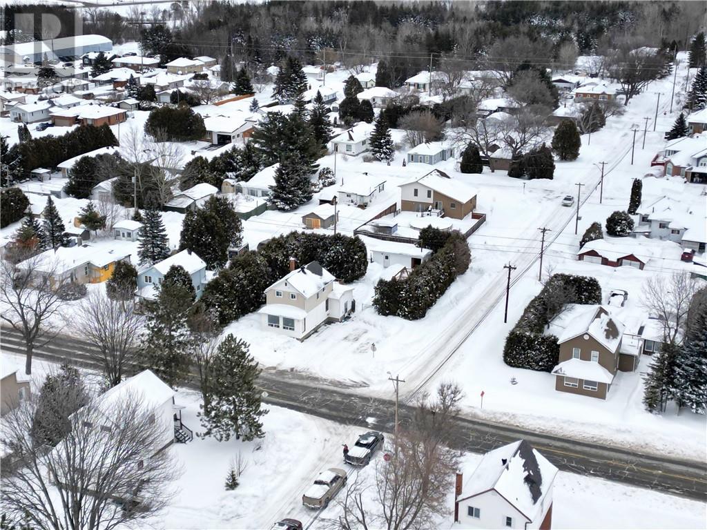 47 Second Ave, Coniston, Ontario  P0M 1M0 - Photo 39 - 2126843