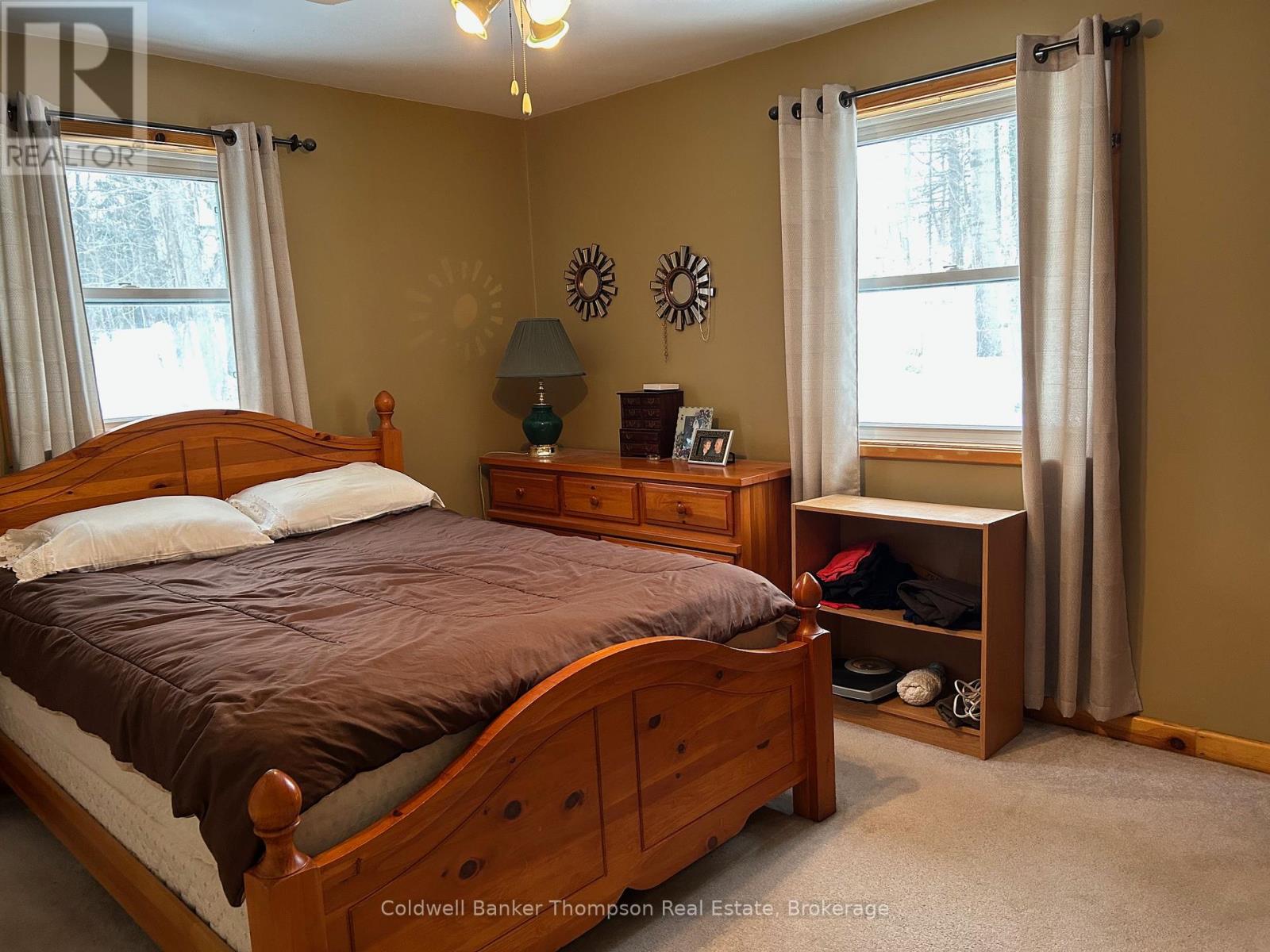 475 Chapman Drive E, Magnetawan, Ontario  P0A 1C0 - Photo 15 - X12887606