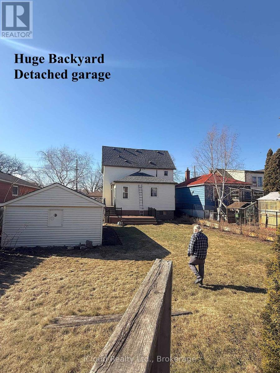 405 Upper Wentworth Street, Hamilton (Inch Park), Ontario  L9A 4T4 - Photo 21 - X12898258