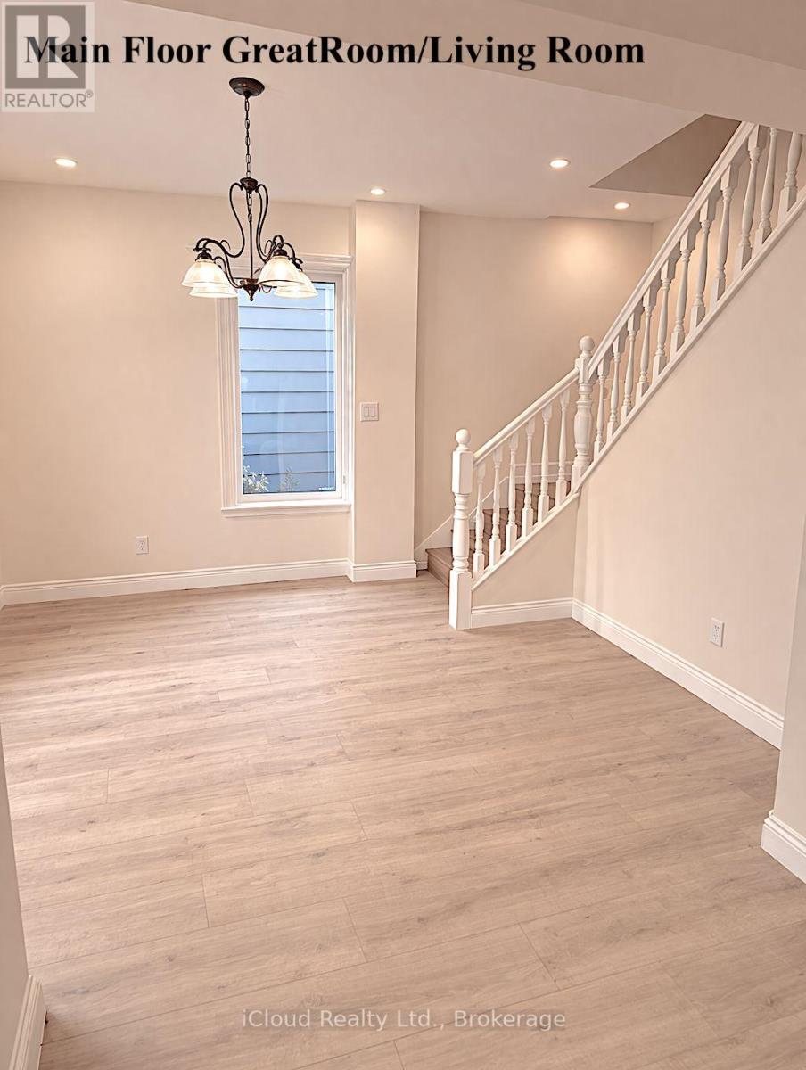 405 Upper Wentworth Street, Hamilton (Inch Park), Ontario  L9A 4T4 - Photo 6 - X12898258