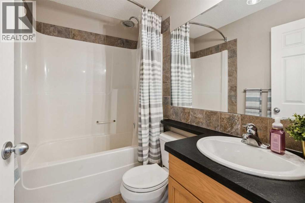 117 Reunion Court Nw, Airdrie, Alberta  T4B 0G9 - Photo 12 - A2292703