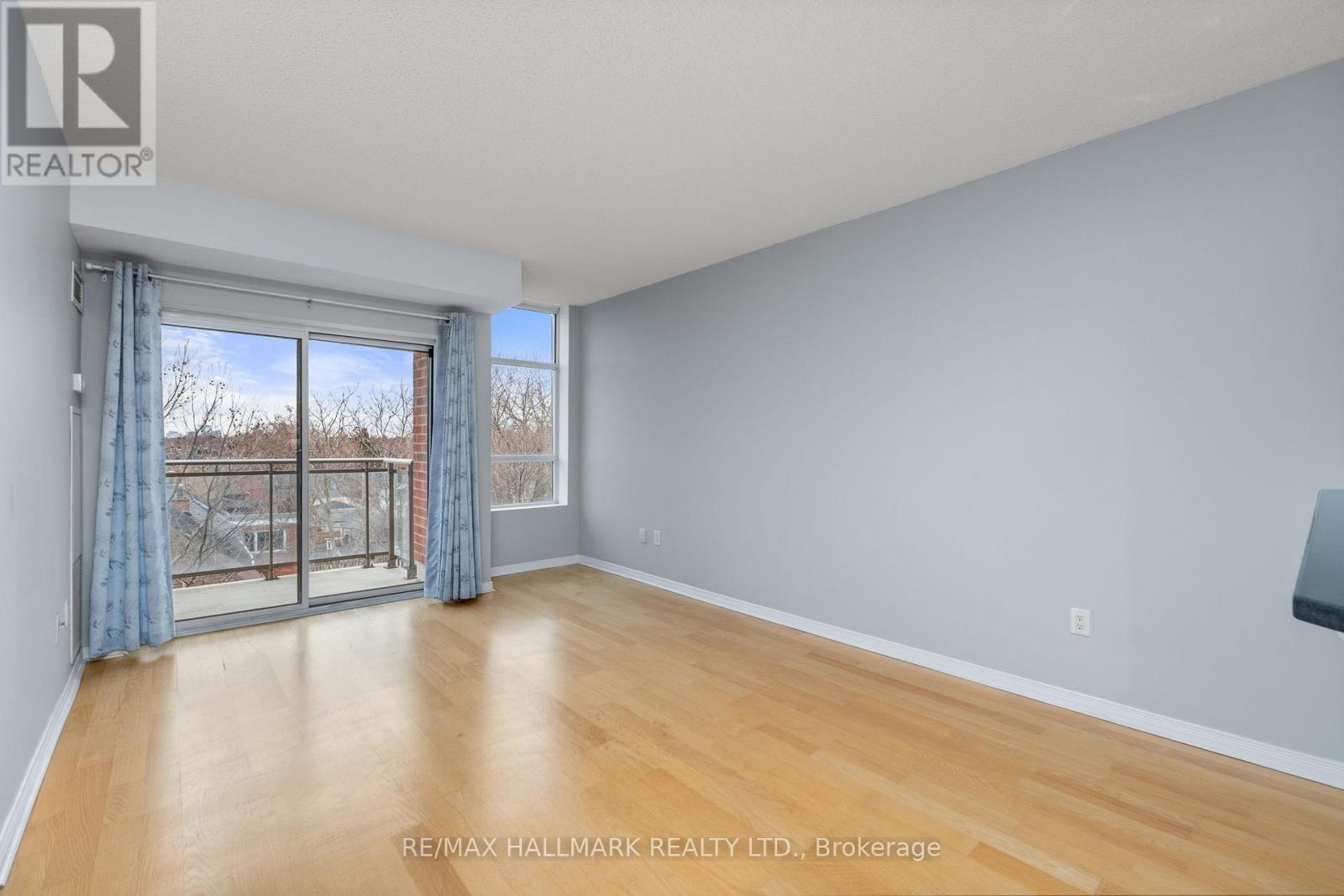 519 - 2495 Dundas Street W, Toronto, Ontario  M6P 1X4 - Photo 15 - W12897698