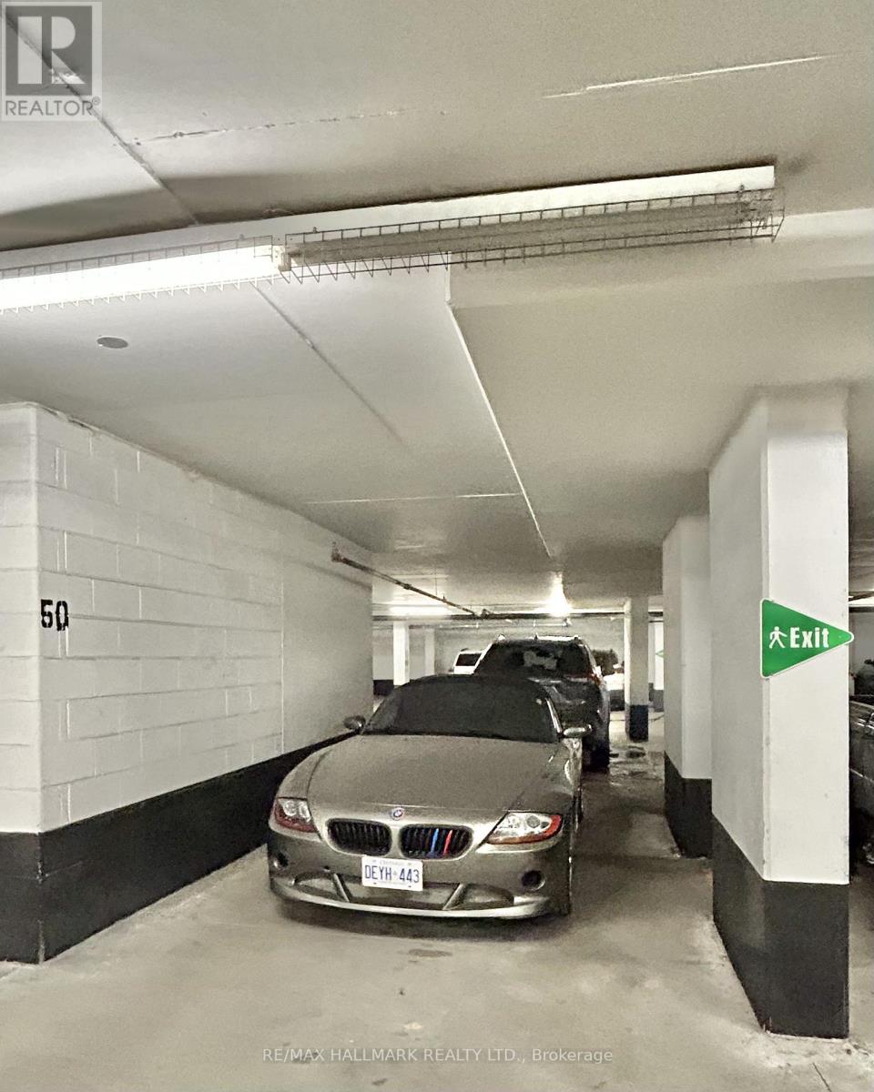 519 - 2495 Dundas Street W, Toronto, Ontario  M6P 1X4 - Photo 30 - W12897698