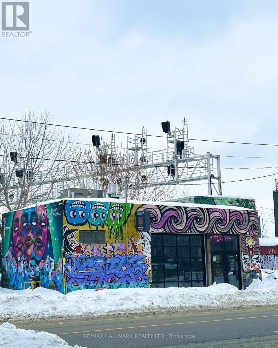 519 - 2495 Dundas Street W, Toronto, Ontario  M6P 1X4 - Photo 36 - W12897698