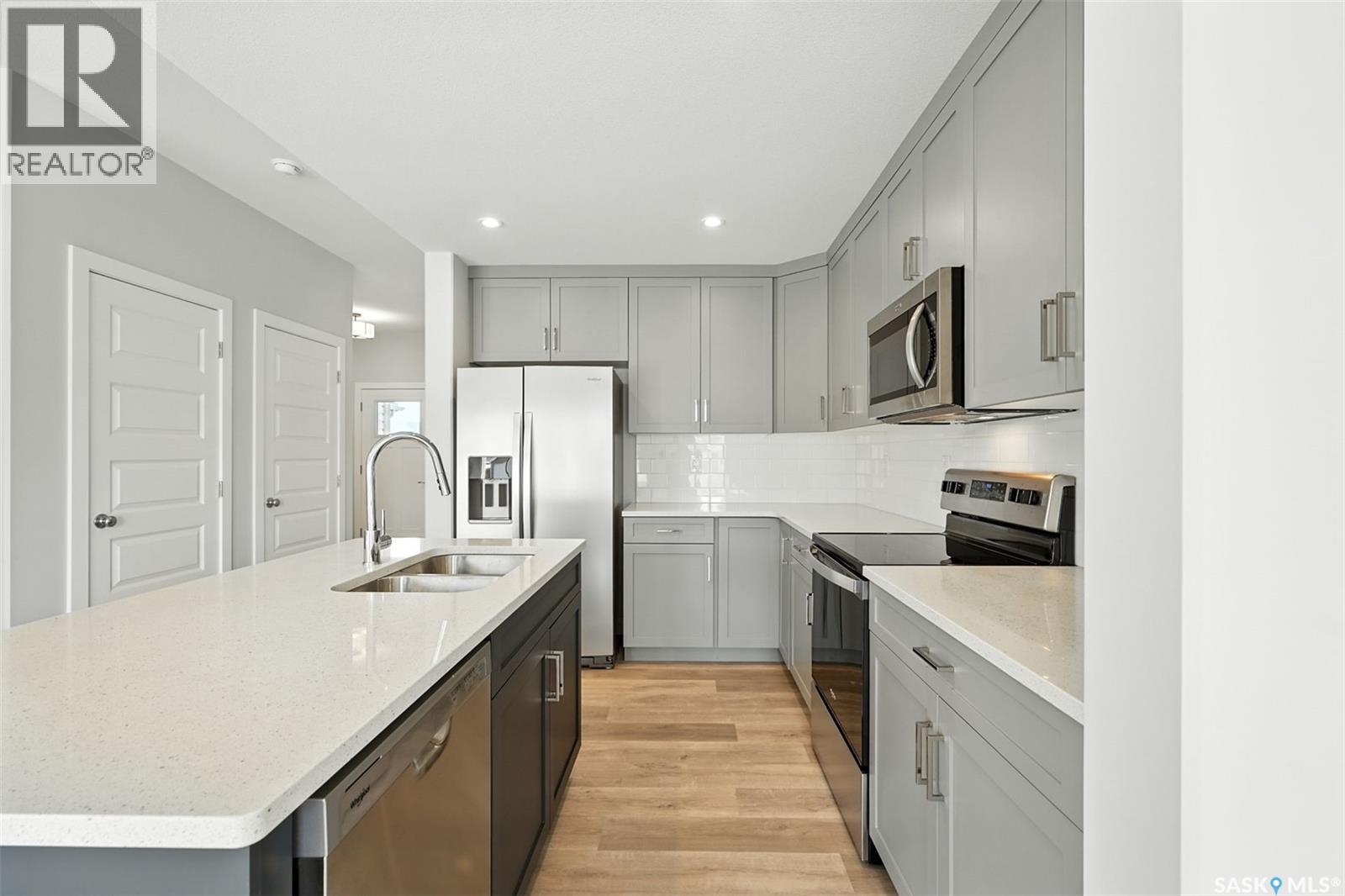 520 Myles Heidt Manor, Saskatoon, Saskatchewan  S7W 1H9 - Photo 7 - SK030738