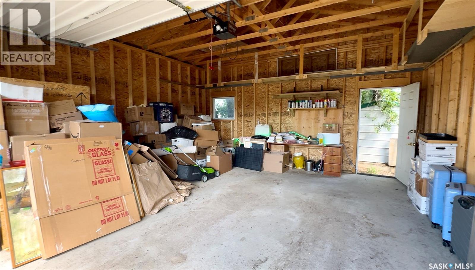 217 L Avenue N, Saskatoon, Saskatchewan  S7L 2P3 - Photo 15 - SK030687