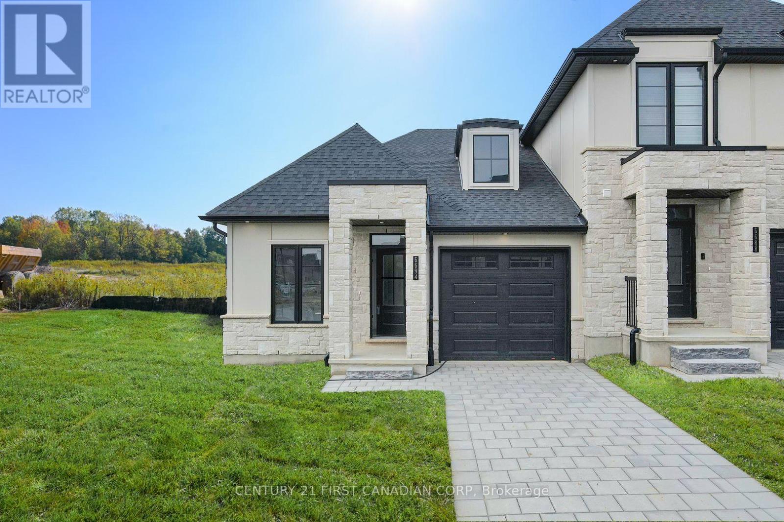 6673 Hayward Drive, London South (South V), Ontario  N6P 0H7 - Photo 1 - X12898356