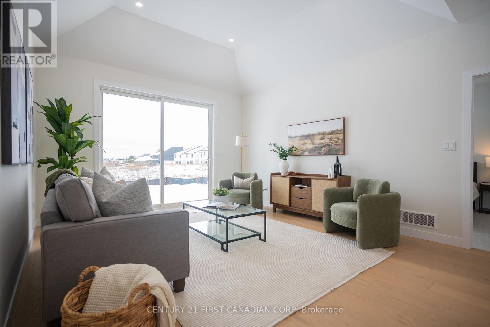 6673 Hayward Drive, London South (South V), Ontario  N6P 0H7 - Photo 13 - X12898356