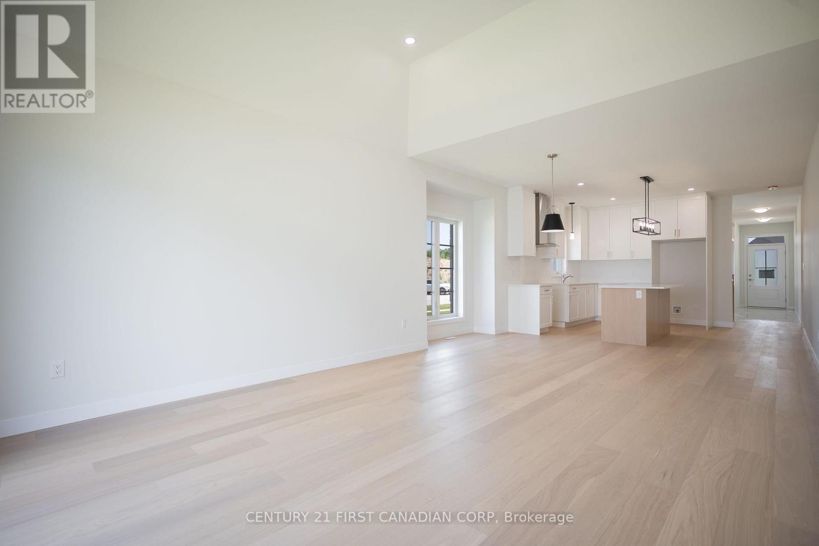 6674 Hayward Drive, London South (South V), Ontario  N6P 0H7 - Photo 12 - X12898358