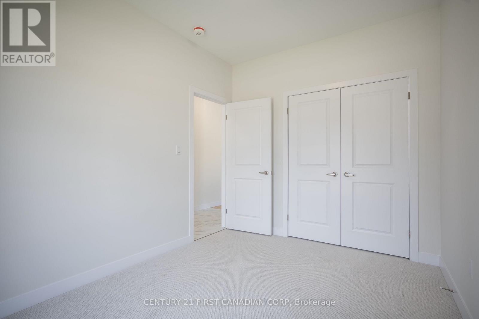 6674 Hayward Drive, London South (South V), Ontario  N6P 0H7 - Photo 17 - X12898358