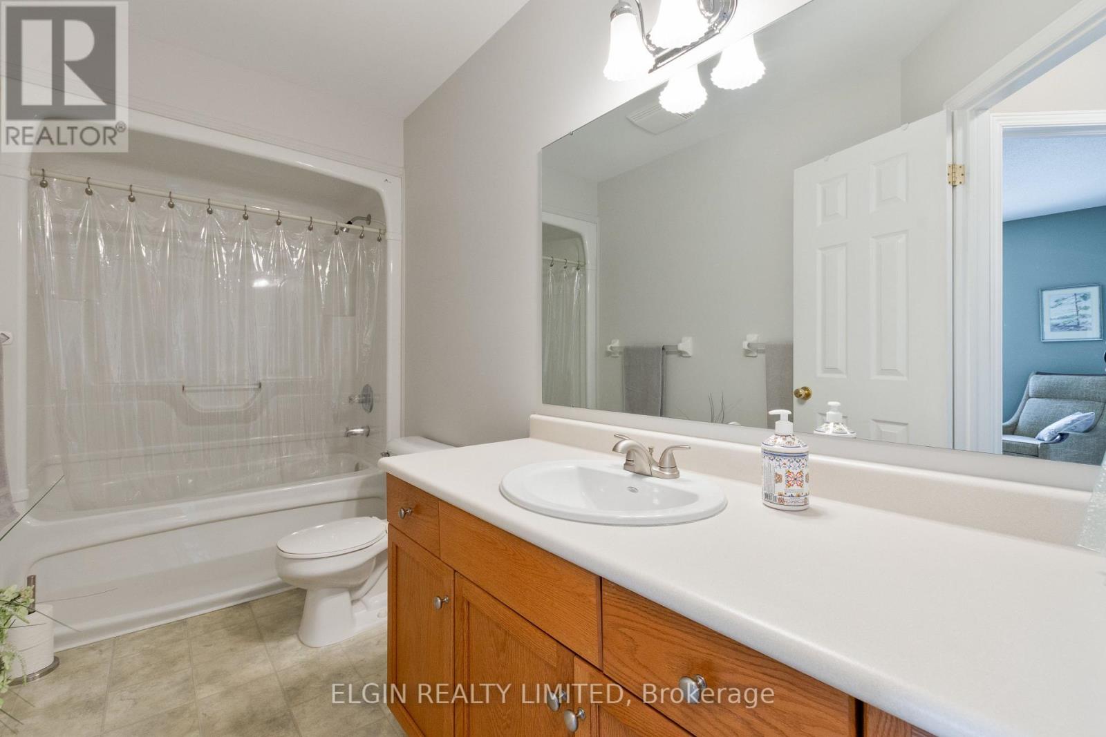 41792 North Street N, Southwold, Ontario  N5P 4L7 - Photo 16 - X12898368