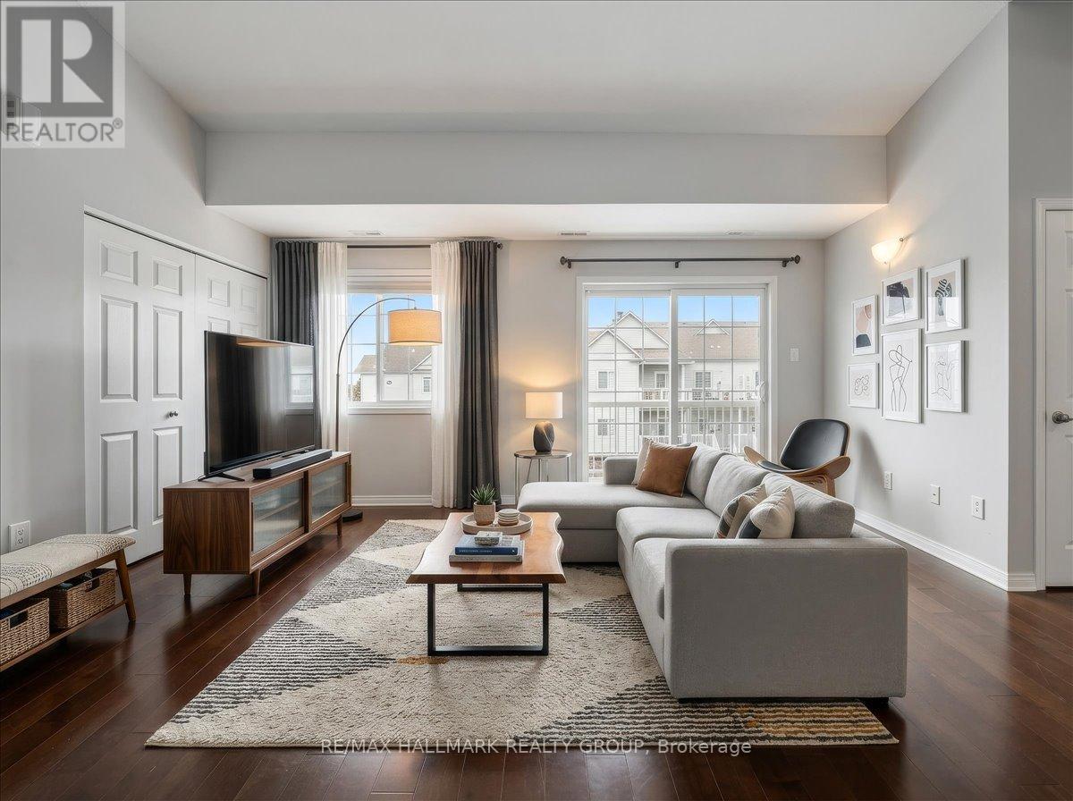 I - 102 Artesa Private, Ottawa, Ontario  K2S 0J8 - Photo 3 - X12898330