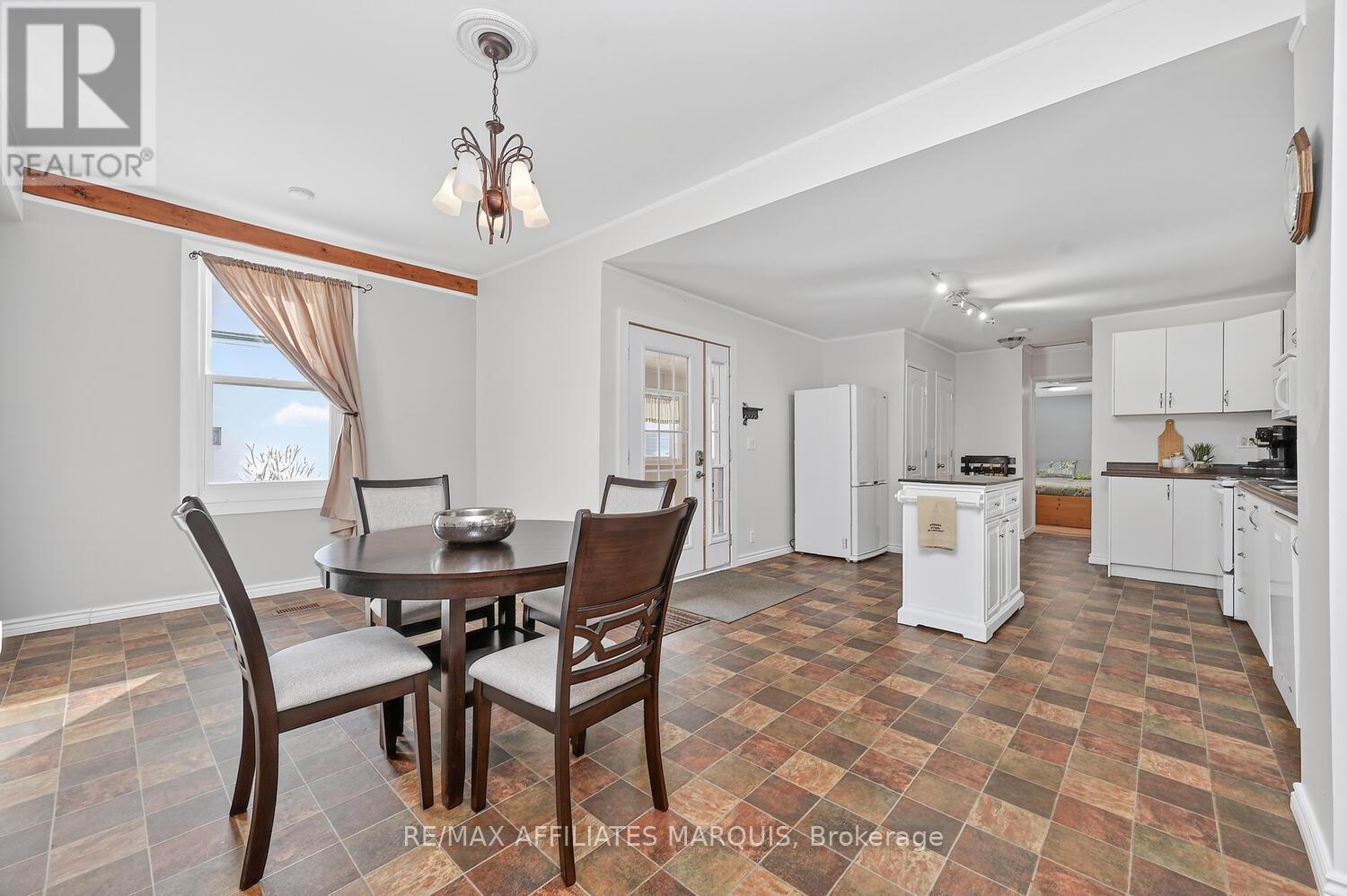 23 Alfred Street, Smiths Falls, Ontario  K7A 4H7 - Photo 15 - X12898352