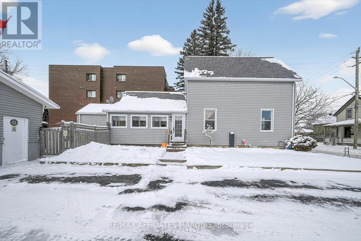 23 Alfred Street, Smiths Falls, Ontario  K7A 4H7 - Photo 33 - X12898352