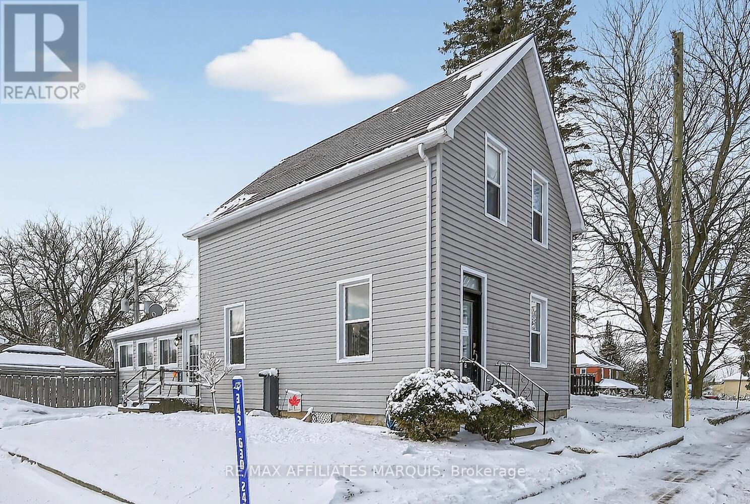 23 Alfred Street, Smiths Falls, Ontario  K7A 4H7 - Photo 4 - X12898352