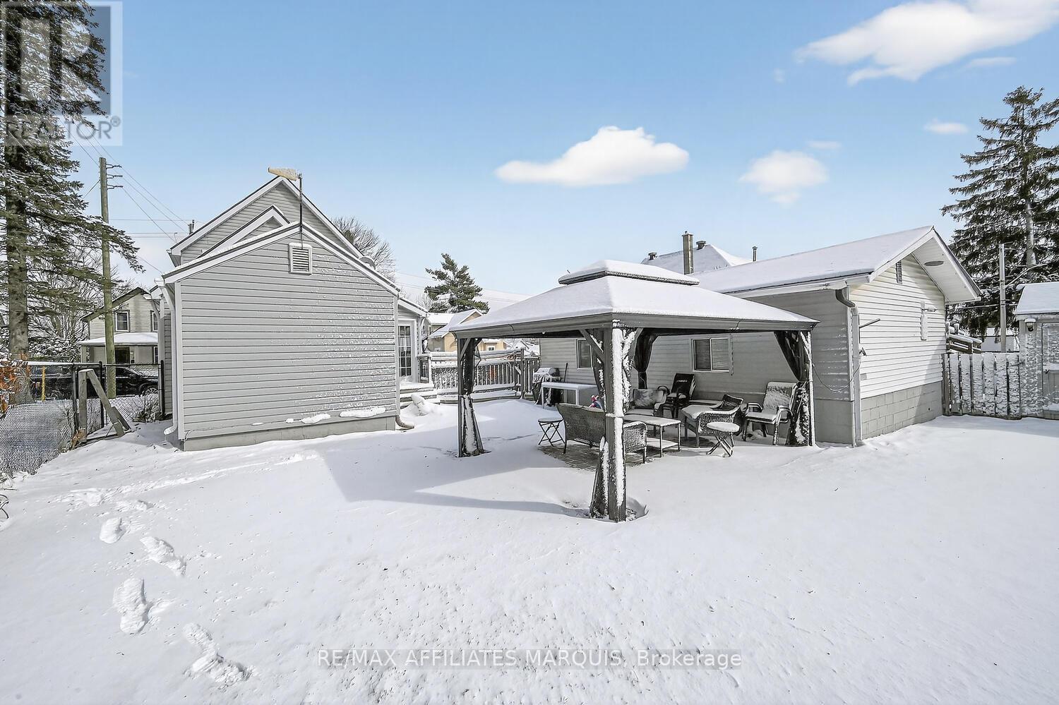 23 Alfred Street, Smiths Falls, Ontario  K7A 4H7 - Photo 42 - X12898352