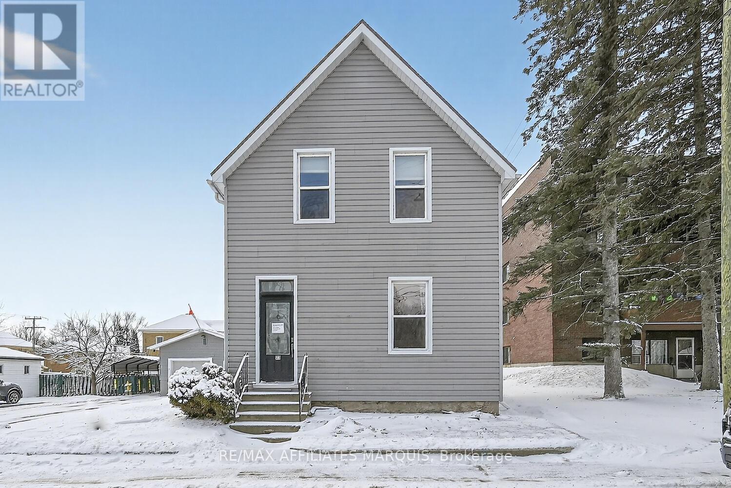 23 Alfred Street, Smiths Falls, Ontario  K7A 4H7 - Photo 6 - X12898352