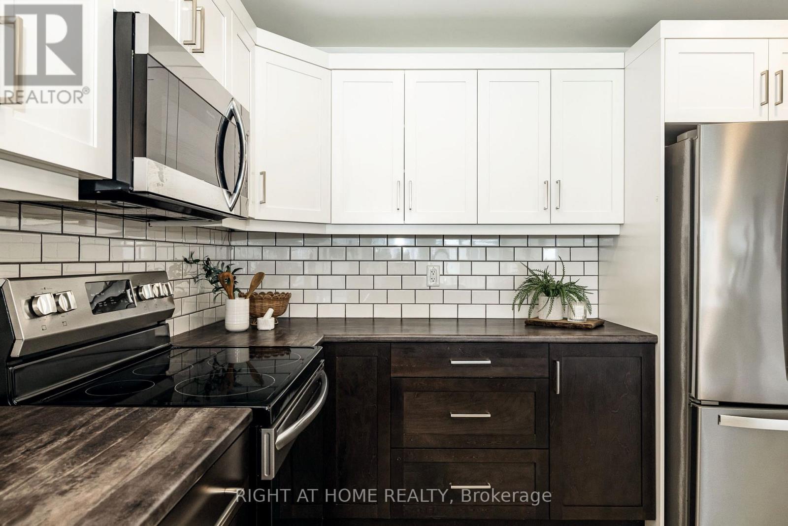 927 Leishman Drive, Mississippi Mills, Ontario  K0A 1A0 - Photo 16 - X12898374