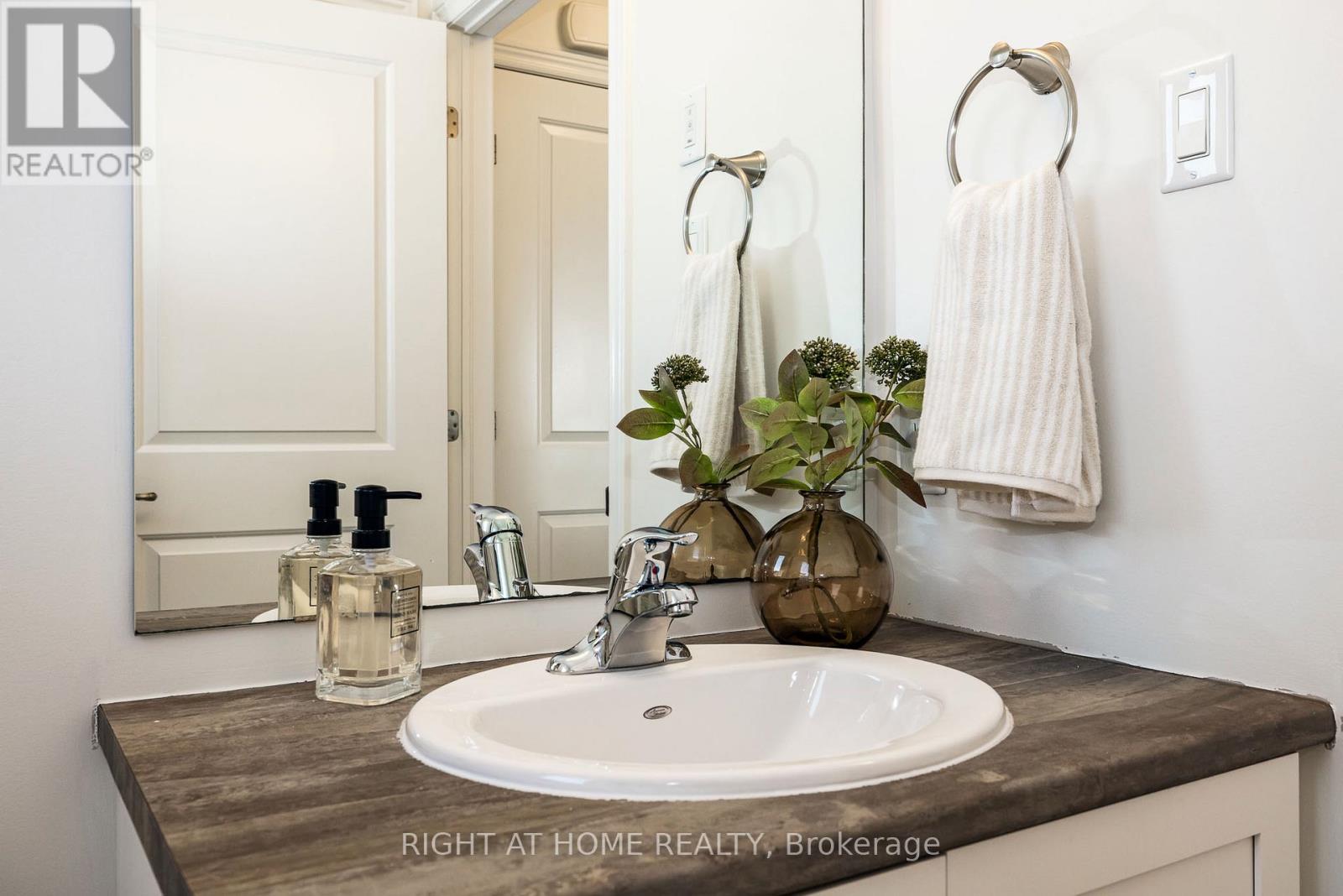 927 Leishman Drive, Mississippi Mills, Ontario  K0A 1A0 - Photo 28 - X12898374