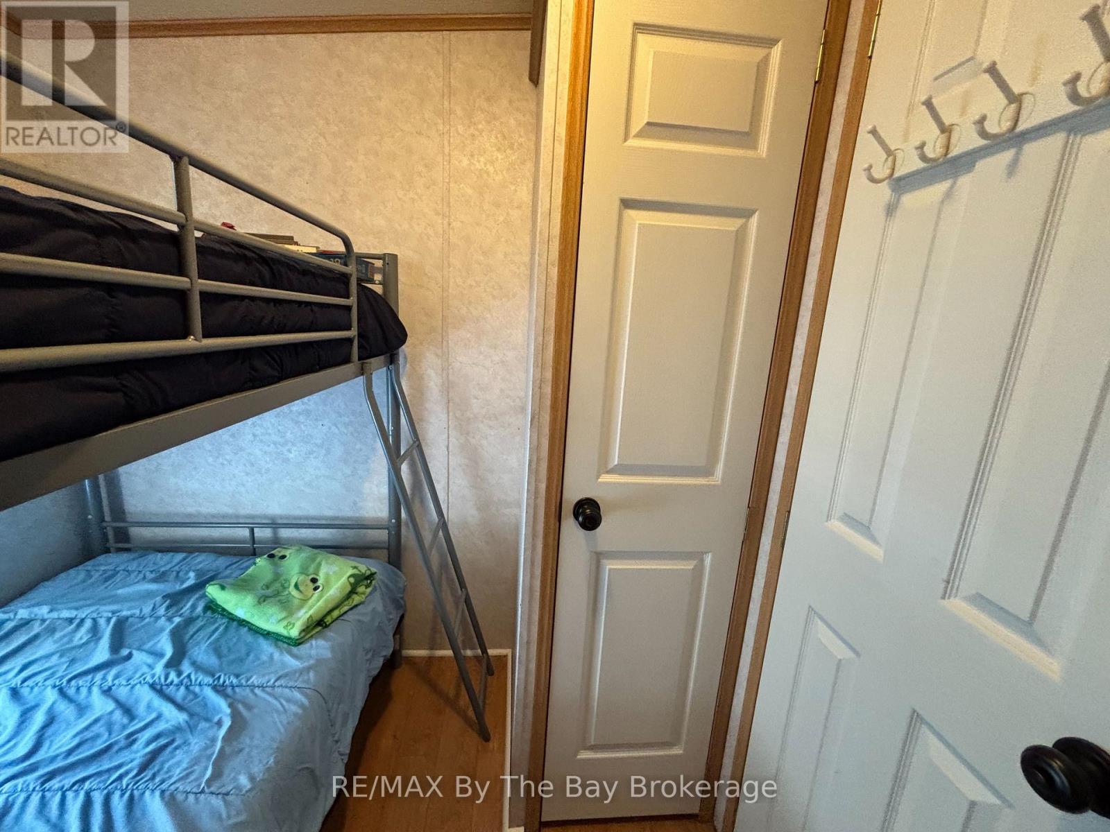 154 - 85 Theme Park Drive, Wasaga Beach, Ontario  L9Z 1X7 - Photo 31 - S12898318