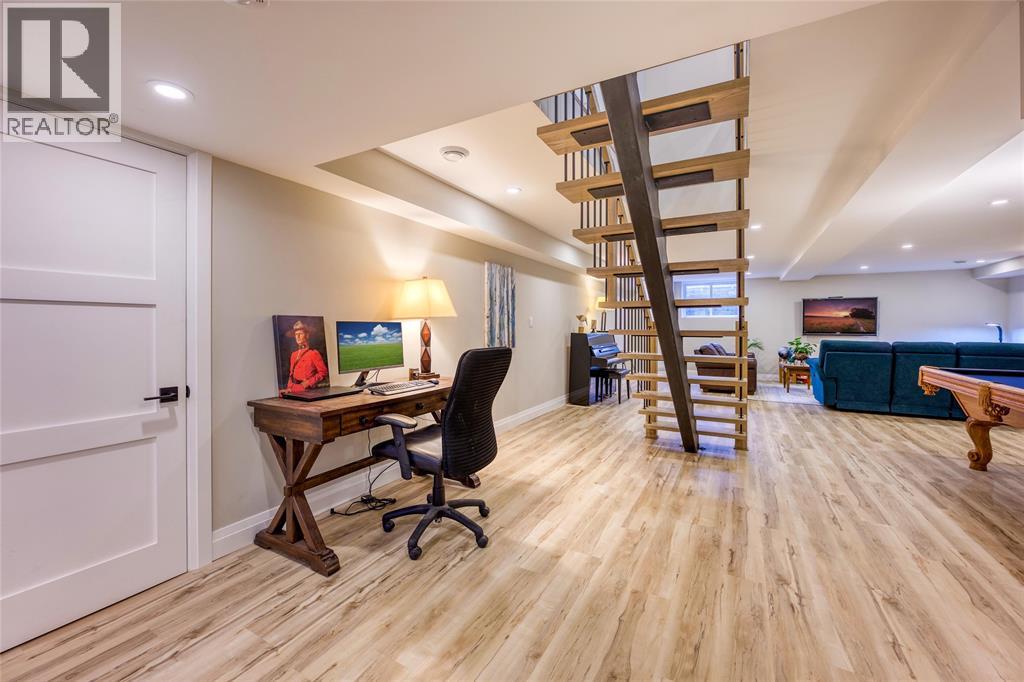 5168 Lakeshore Road, Plympton-Wyoming, Ontario  N0N 1J6 - Photo 31 - 25013568