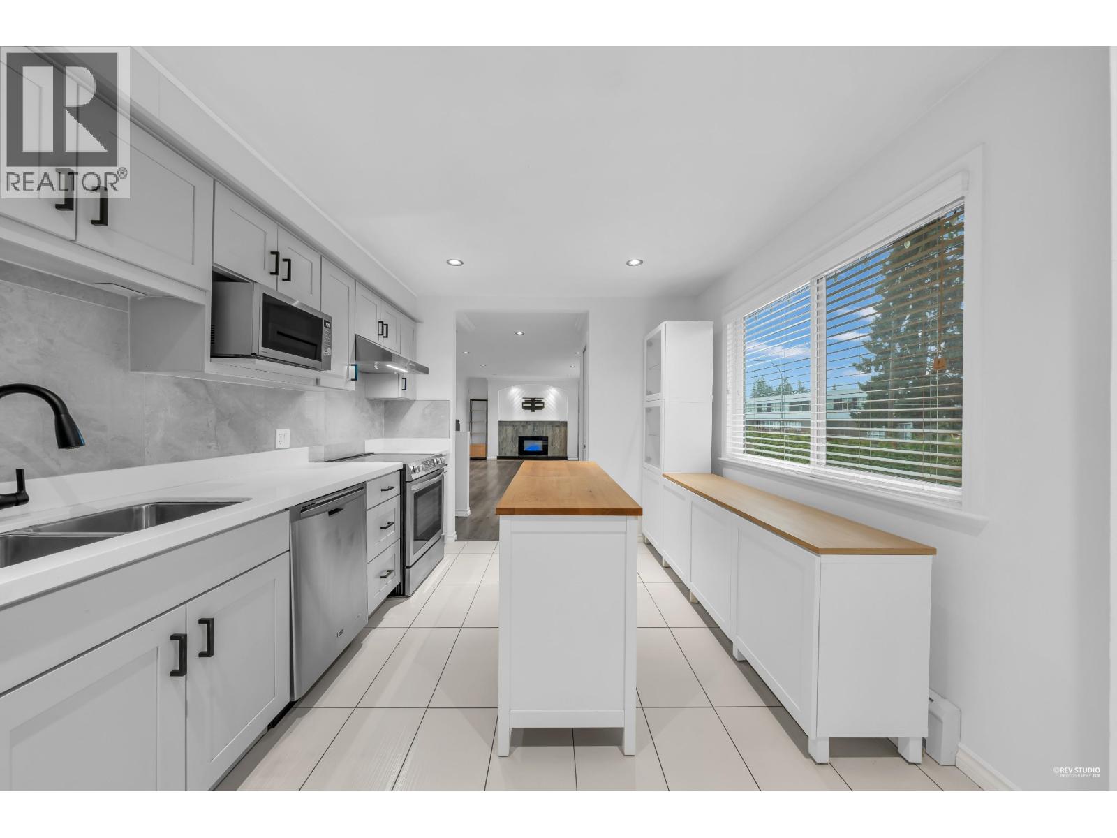 1665 Patricia Avenue, Port Coquitlam, British Columbia  V3B 2G6 - Photo 34 - R3084307