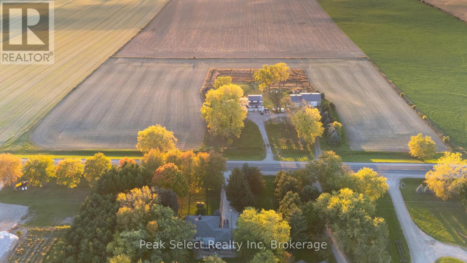 1982 ROAD 163, Perth South, Ontario