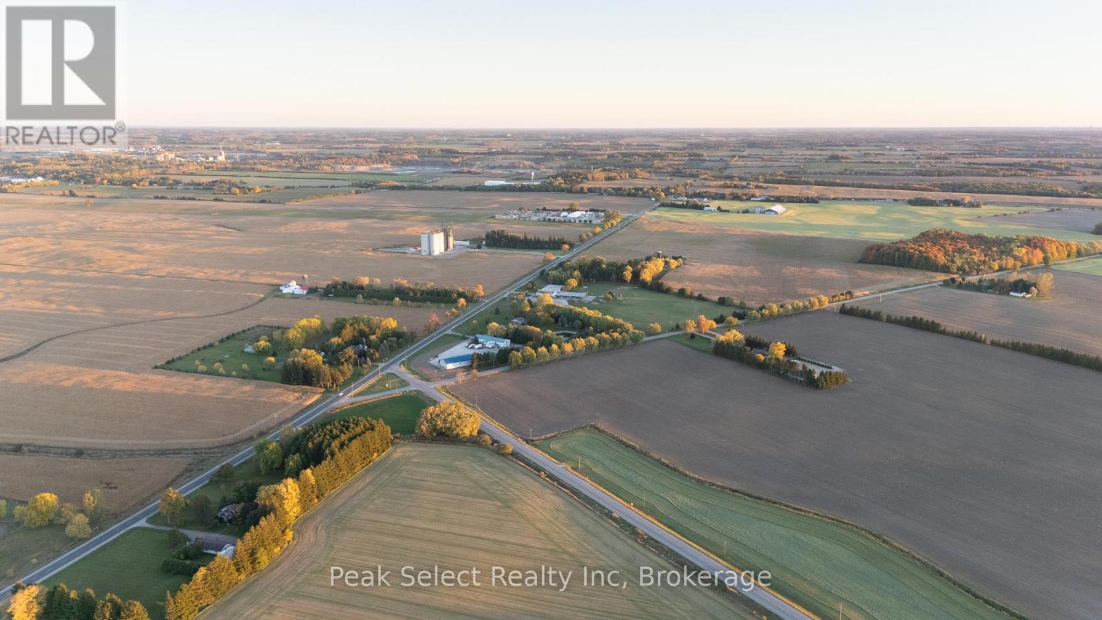 1982 Road 163, Perth South, Ontario  N4X 1C4 - Photo 47 - X12898376