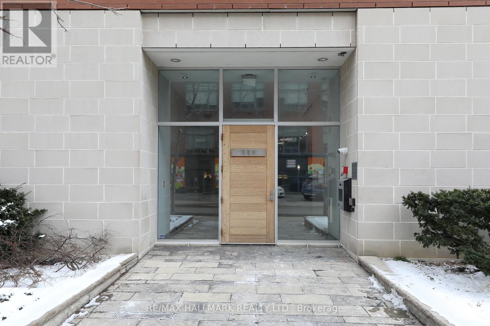 402 - 301 Markham Street, Toronto (Trinity-Bellwoods), Ontario  M6J 3X2 - Photo 2 - C12898348