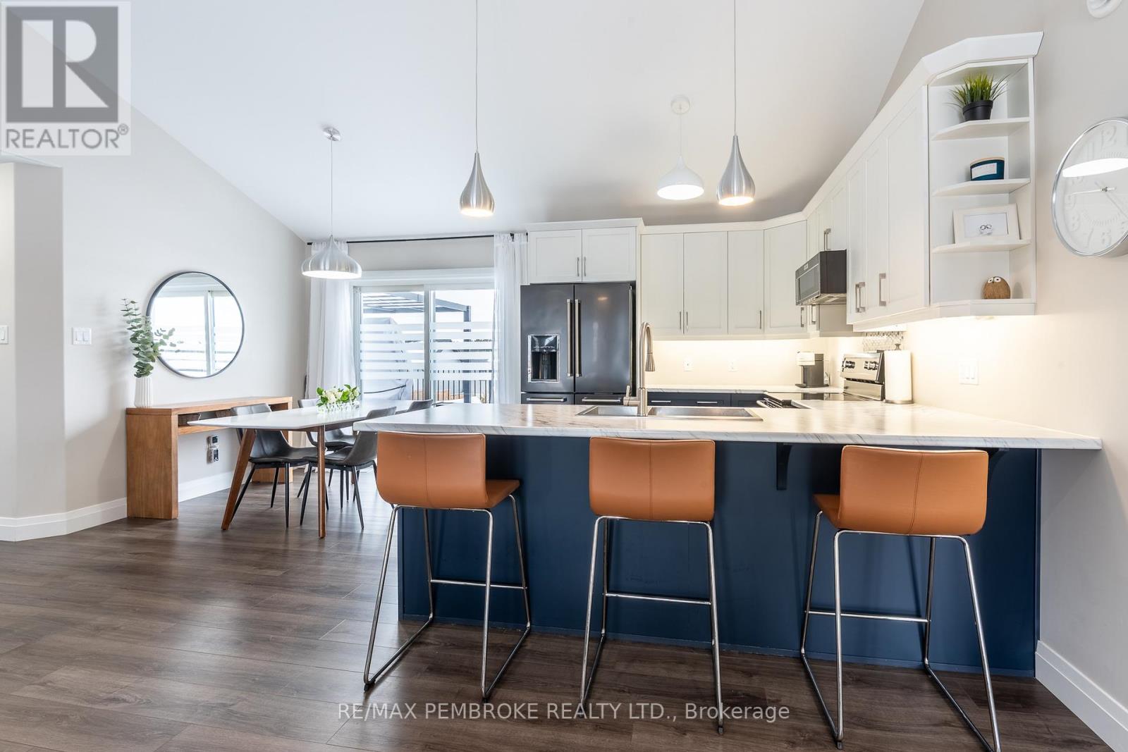 77 Noble Crescent, Petawawa, Ontario  K8H 0G1 - Photo 15 - X12898370