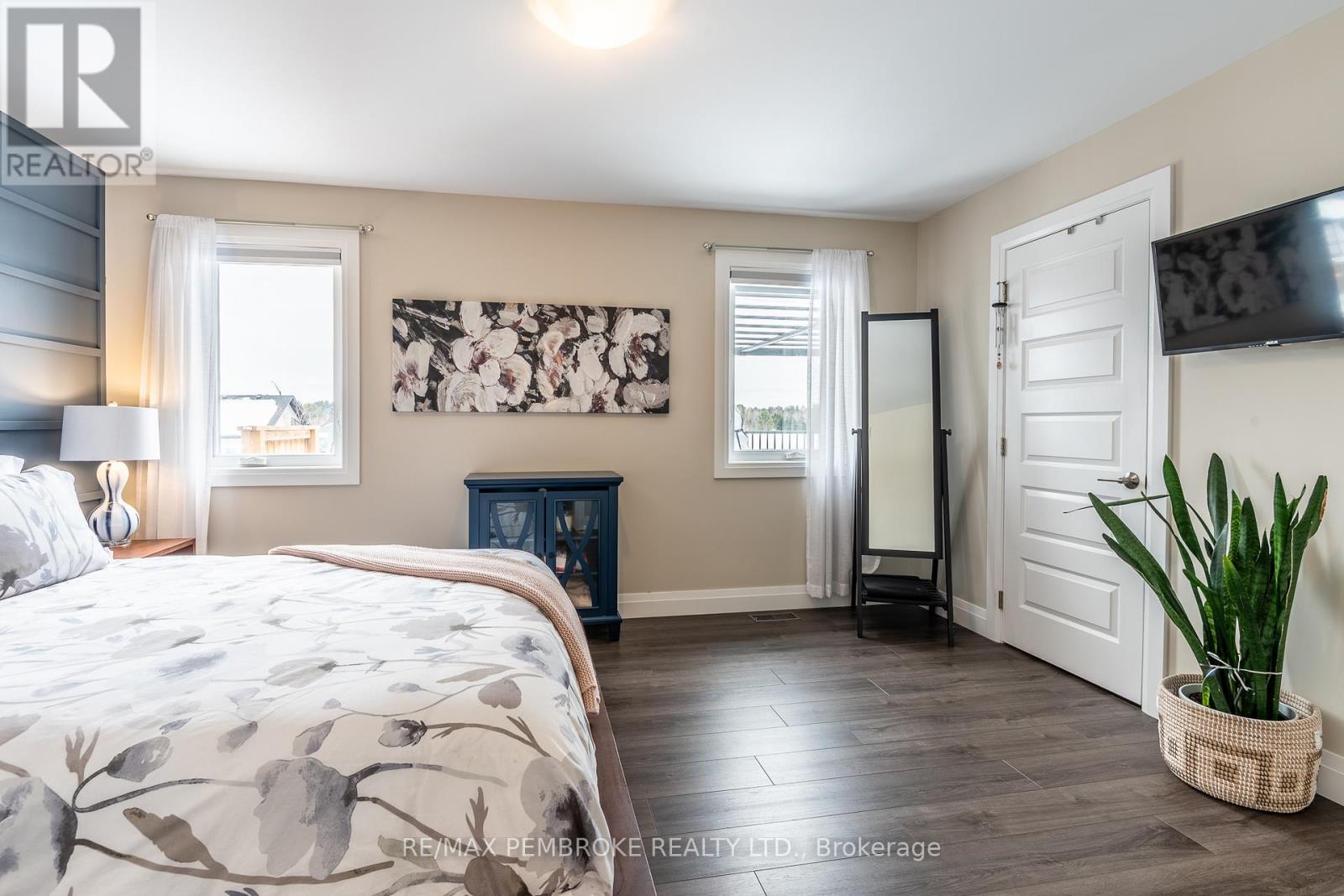 77 Noble Crescent, Petawawa, Ontario  K8H 0G1 - Photo 24 - X12898370