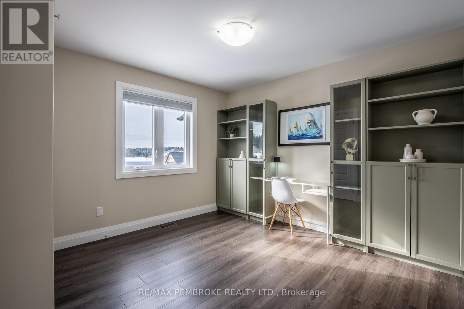 77 Noble Crescent, Petawawa, Ontario  K8H 0G1 - Photo 36 - X12898370