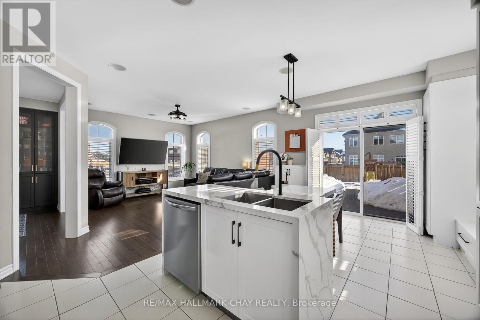 997 Barton Way, Innisfil, Ontario  L9S 0N5 - Photo 17 - N12799062