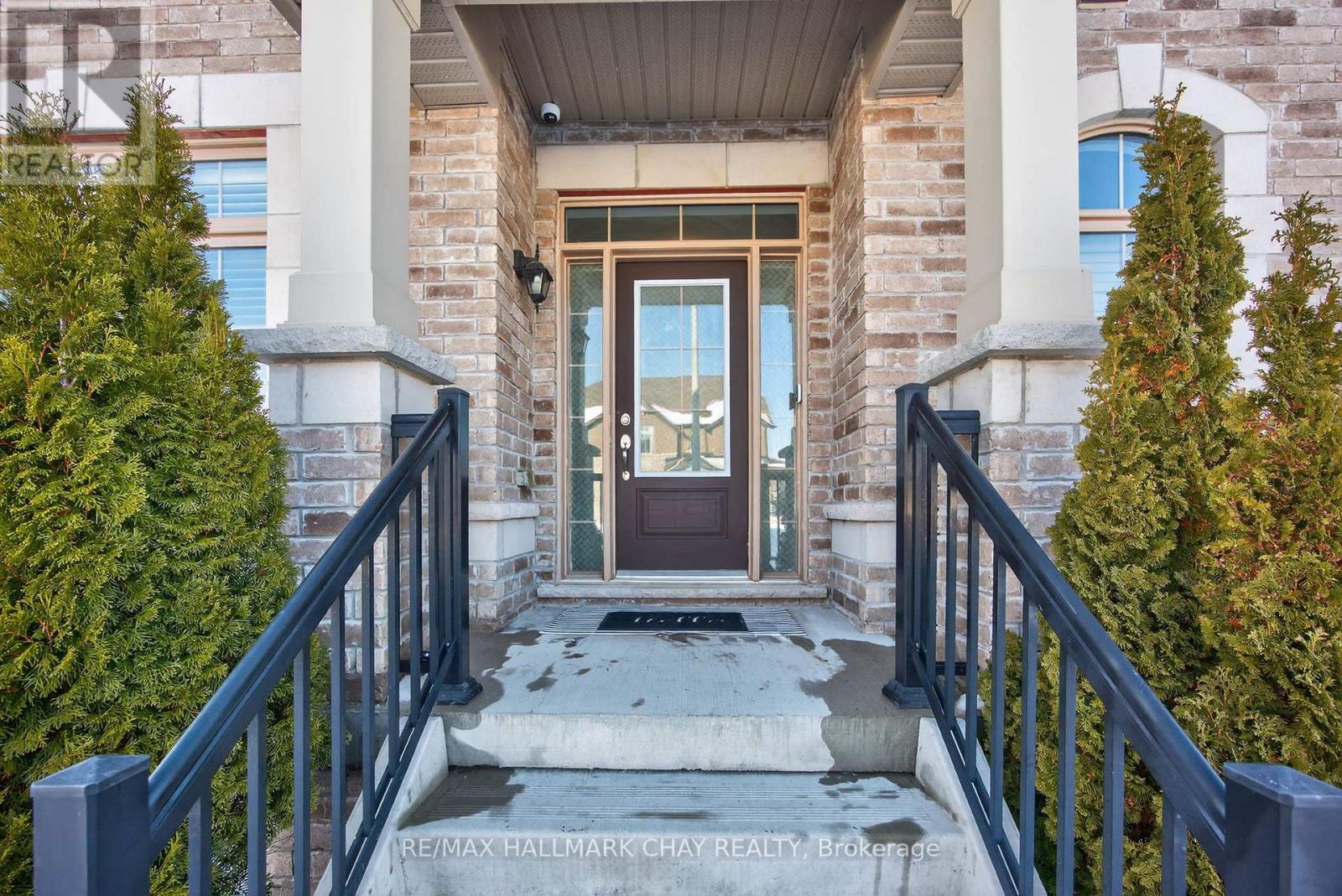 997 Barton Way, Innisfil, Ontario  L9S 0N5 - Photo 4 - N12799062