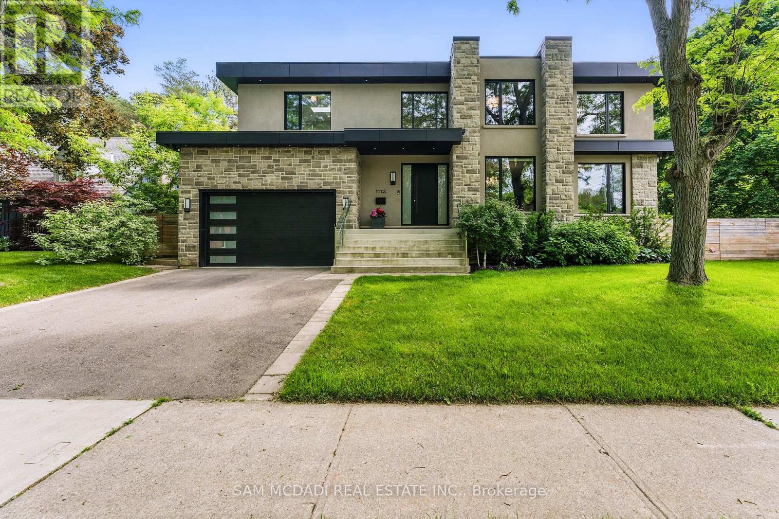 1112 CALDWELL AVENUE, Mississauga, Ontario