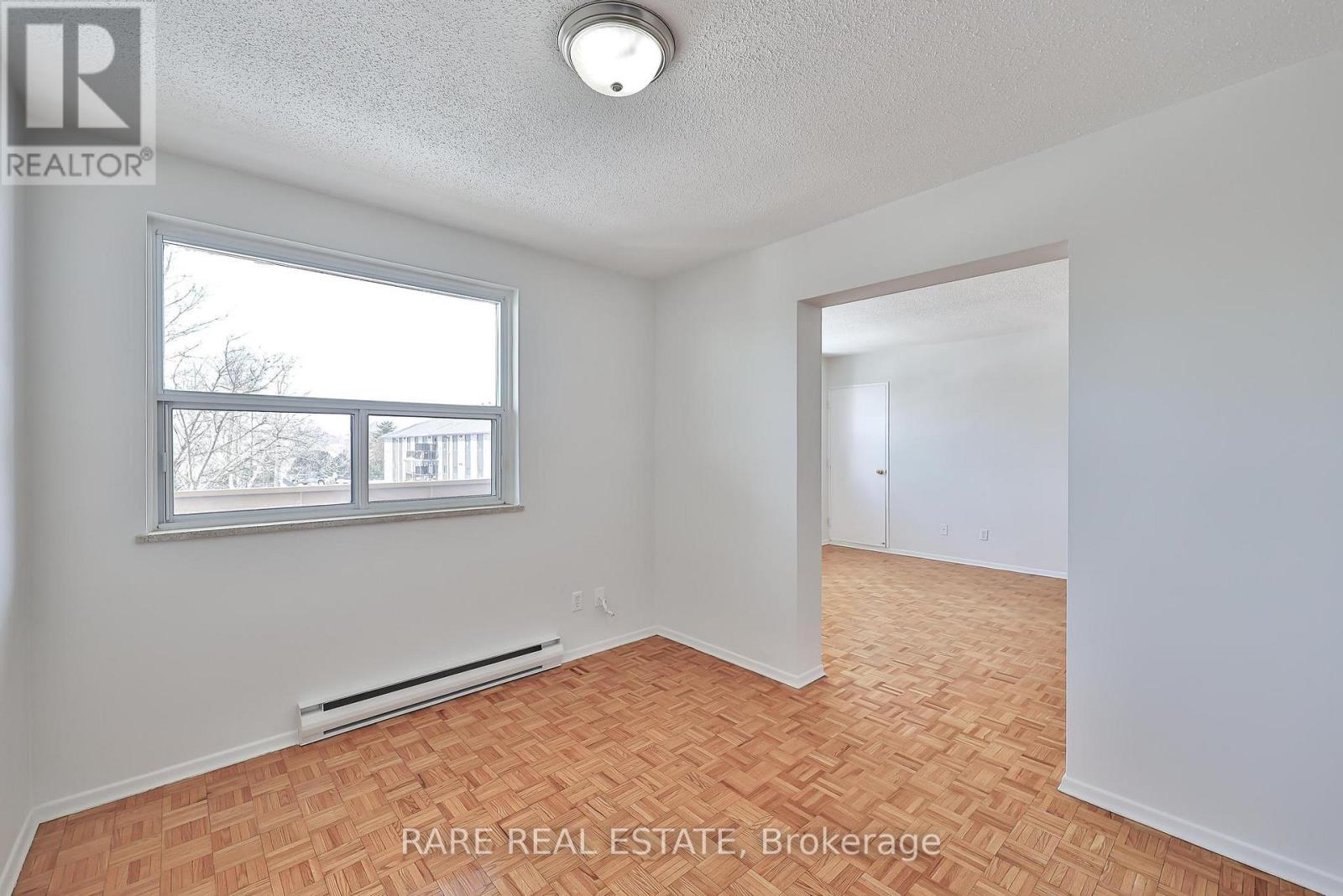 305 - 49 Wellington Street, Port Hope, Ontario  L1A 2M5 - Photo 8 - X12898320