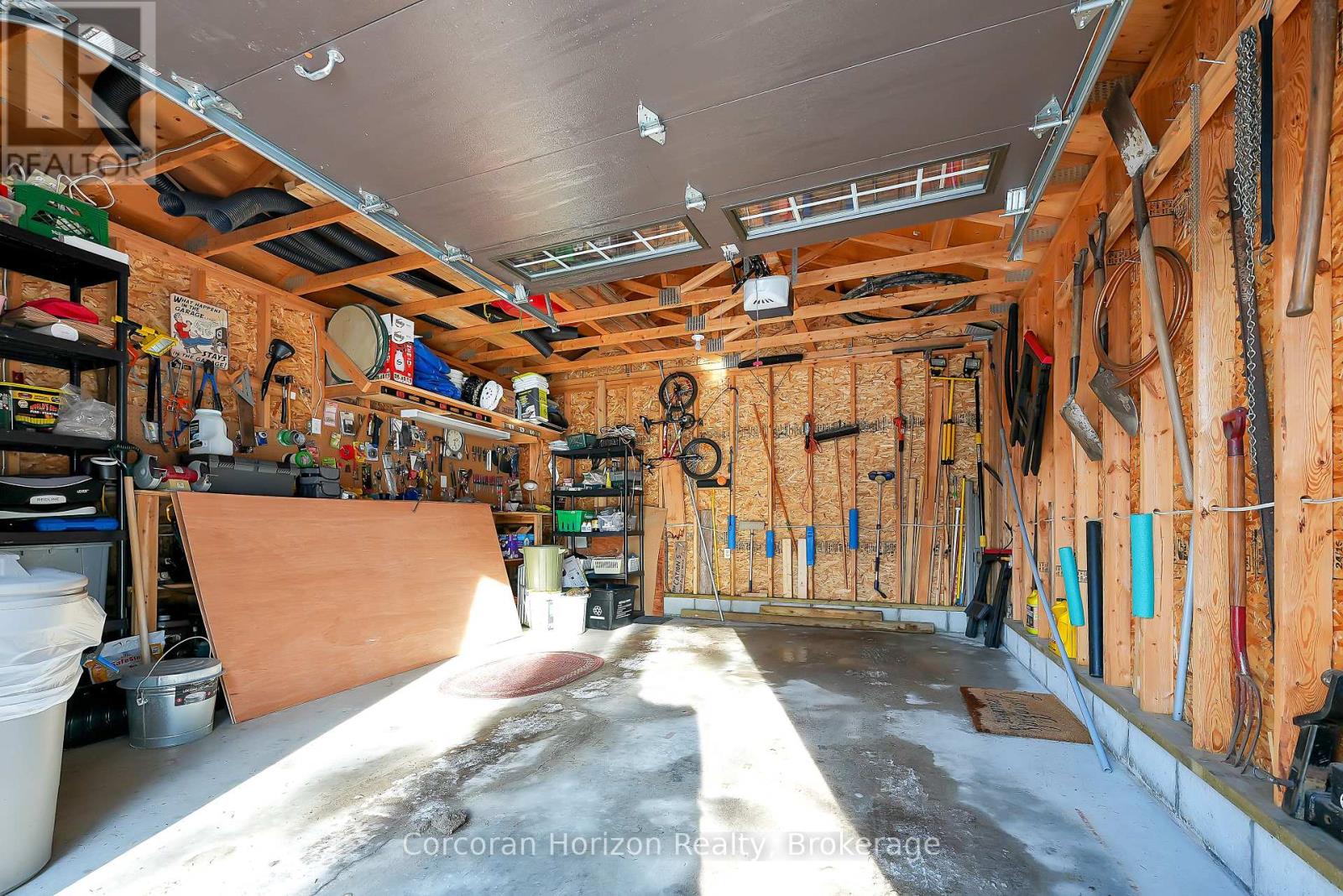 8 Goodman Road, Kawartha Lakes, Ontario  K0M 1N0 - Photo 40 - X12896962