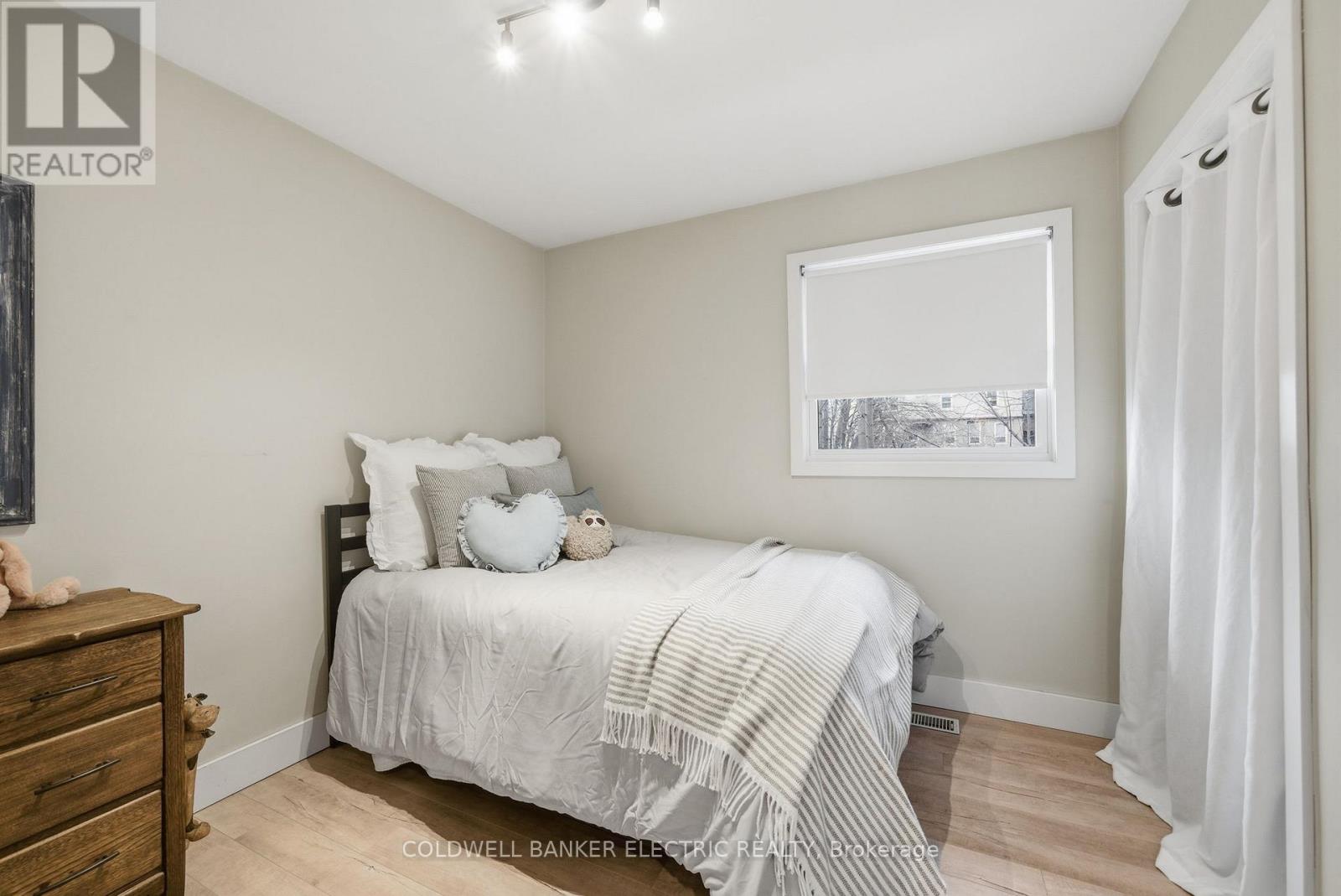 5 Church Street S, Brock, Ontario  L0C 1H0 - Photo 13 - N12890108