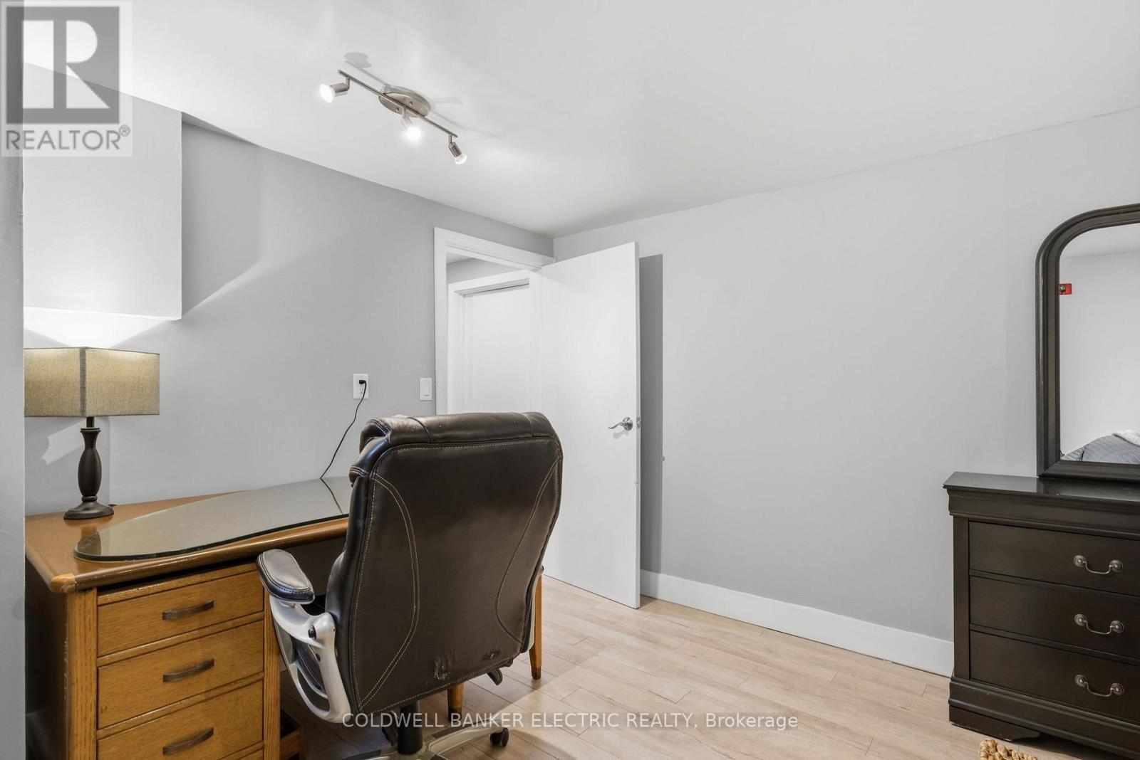 5 Church Street S, Brock, Ontario  L0C 1H0 - Photo 23 - N12890108