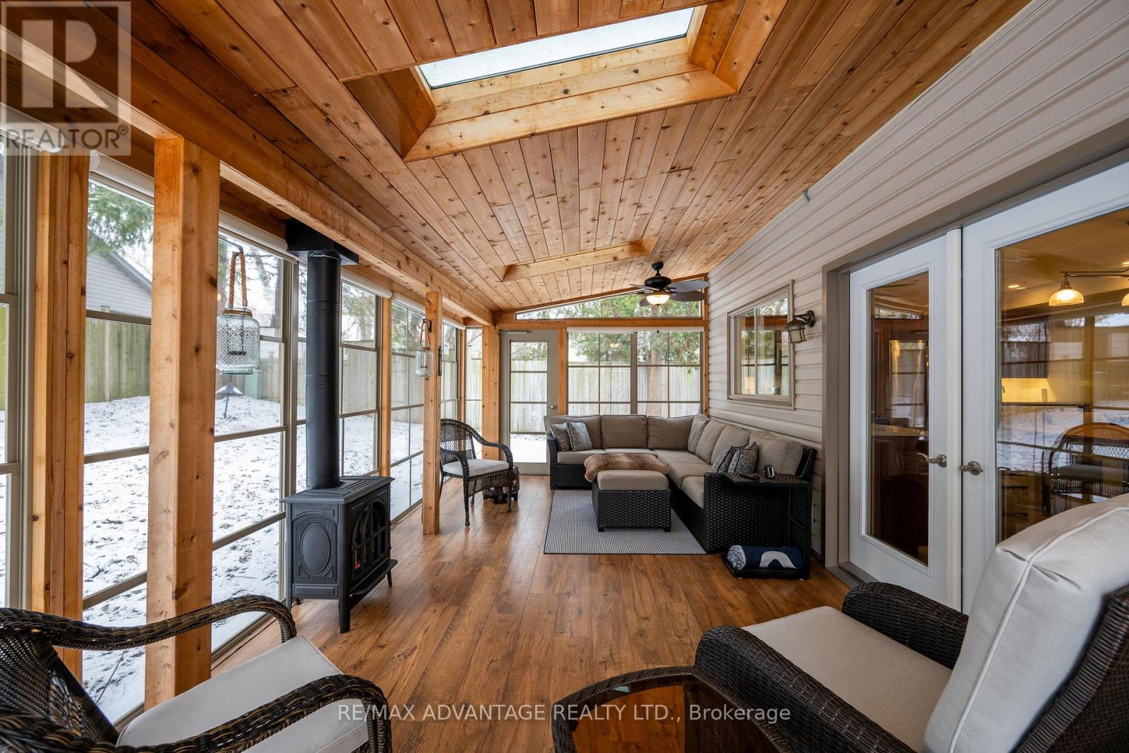 120 Edgehill Crescent, London North (North F), Ontario  N6G 2T4 - Photo 18 - X12898420