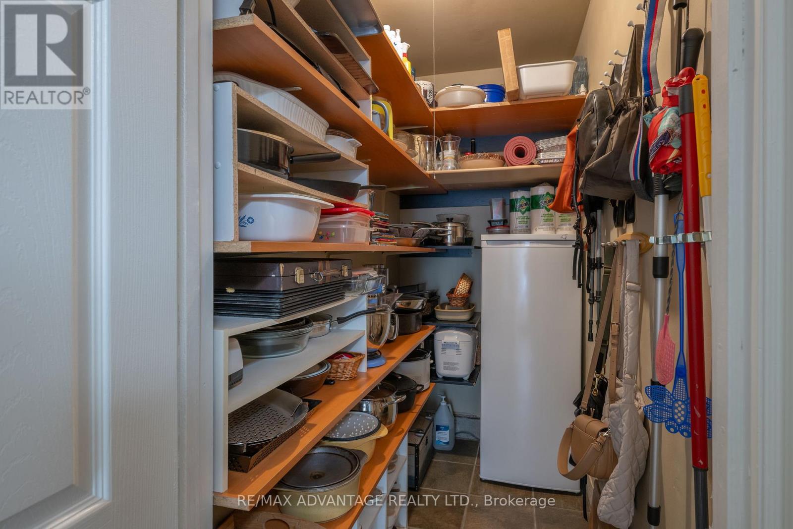 120 Edgehill Crescent, London North (North F), Ontario  N6G 2T4 - Photo 26 - X12898420