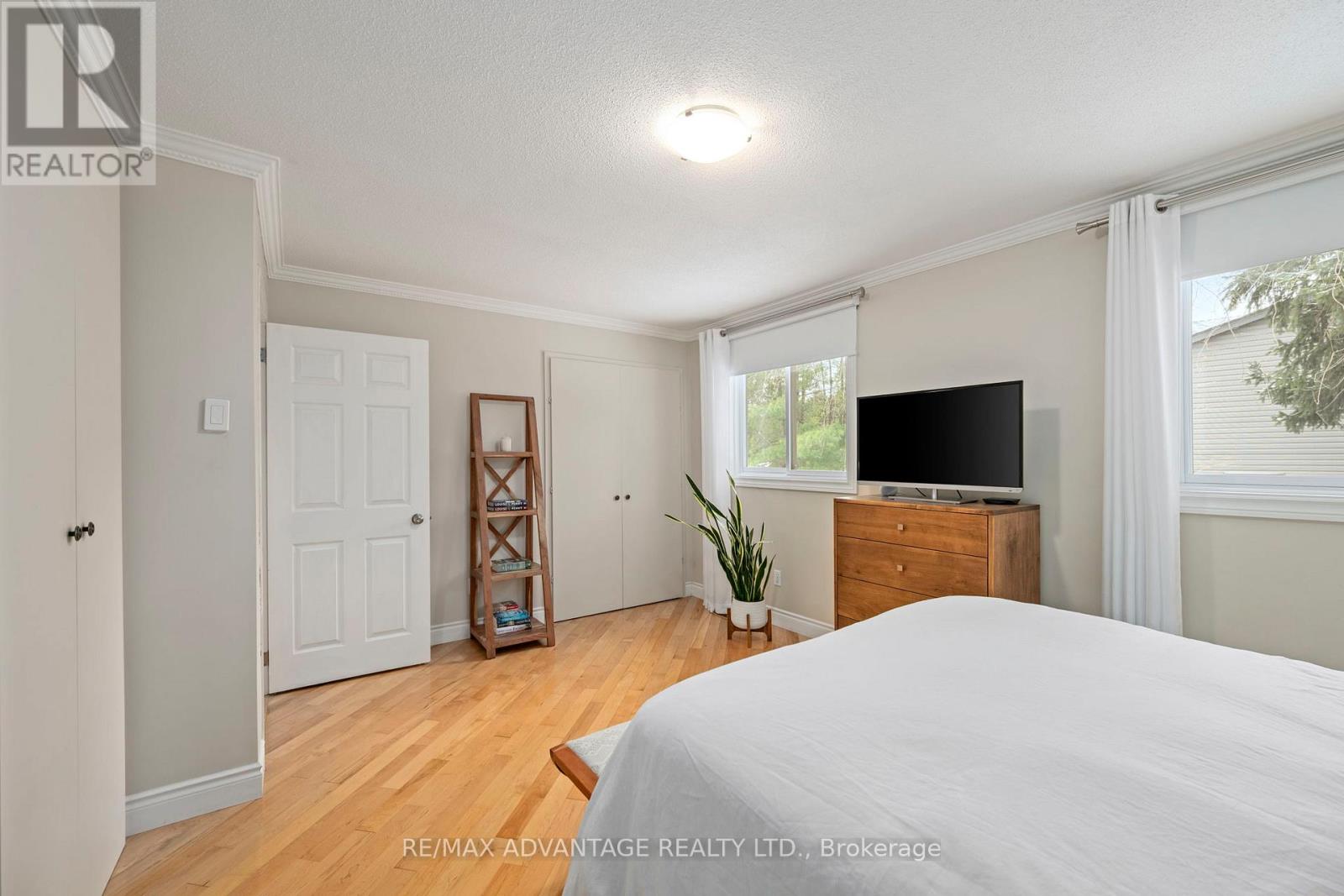 120 Edgehill Crescent, London North (North F), Ontario  N6G 2T4 - Photo 29 - X12898420